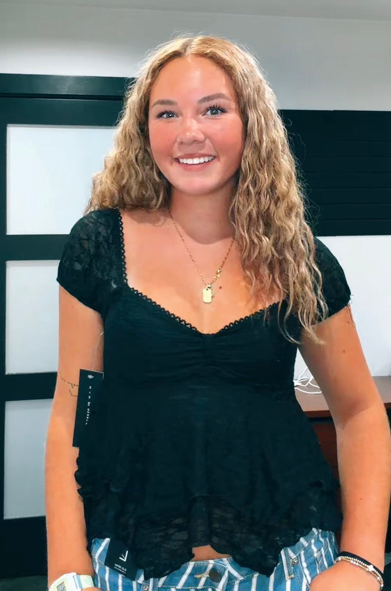 Black Lace Short Sleeve Top