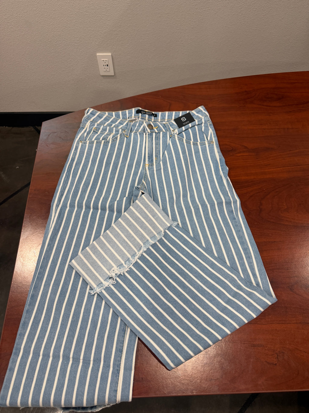 The Riviera Low Rise Stripe Jean